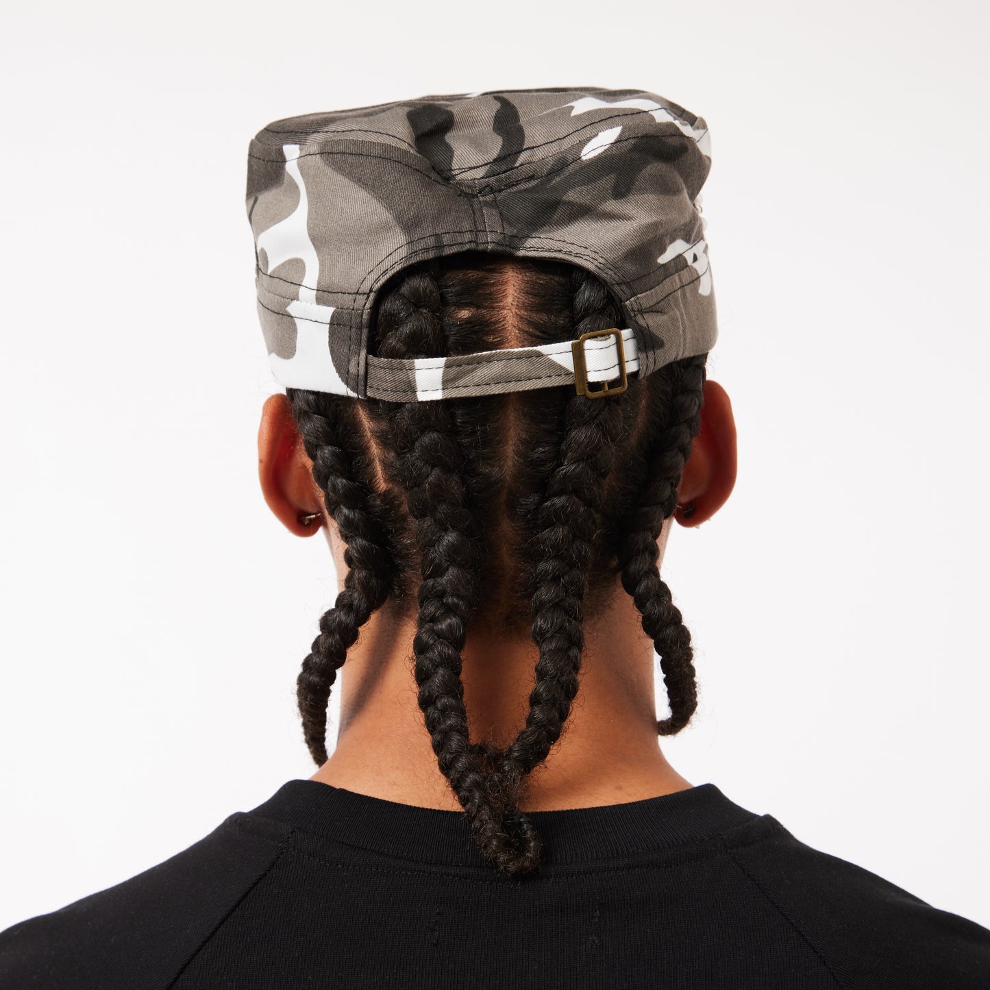 EMBELLISHMENT CAP