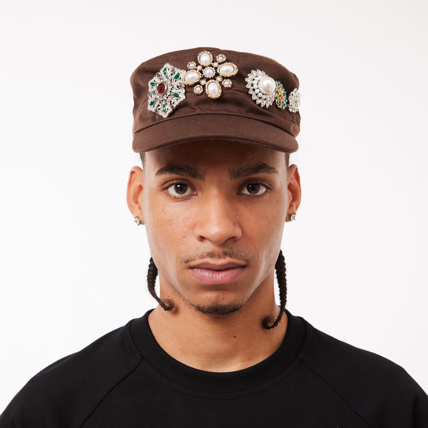 EMBELLISHMENT CAP - BROWN