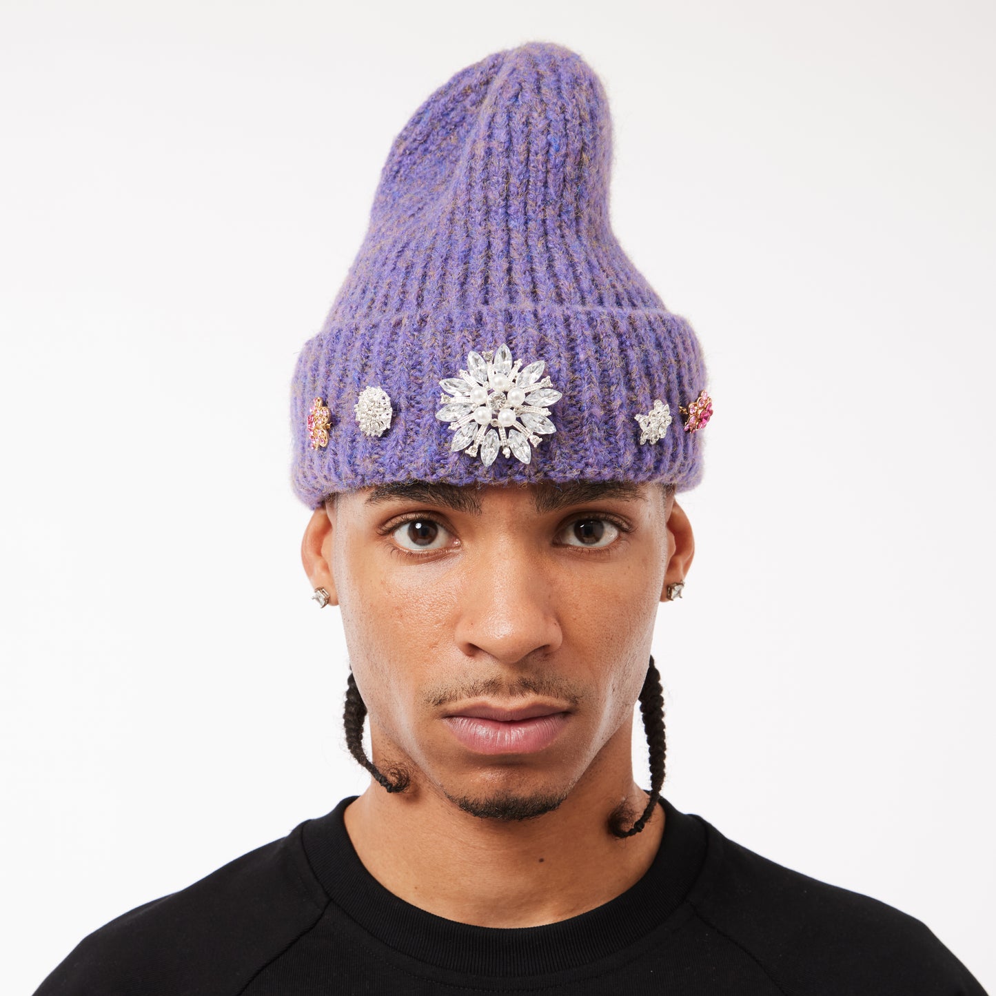 EMBELLISHMENT BEANIE