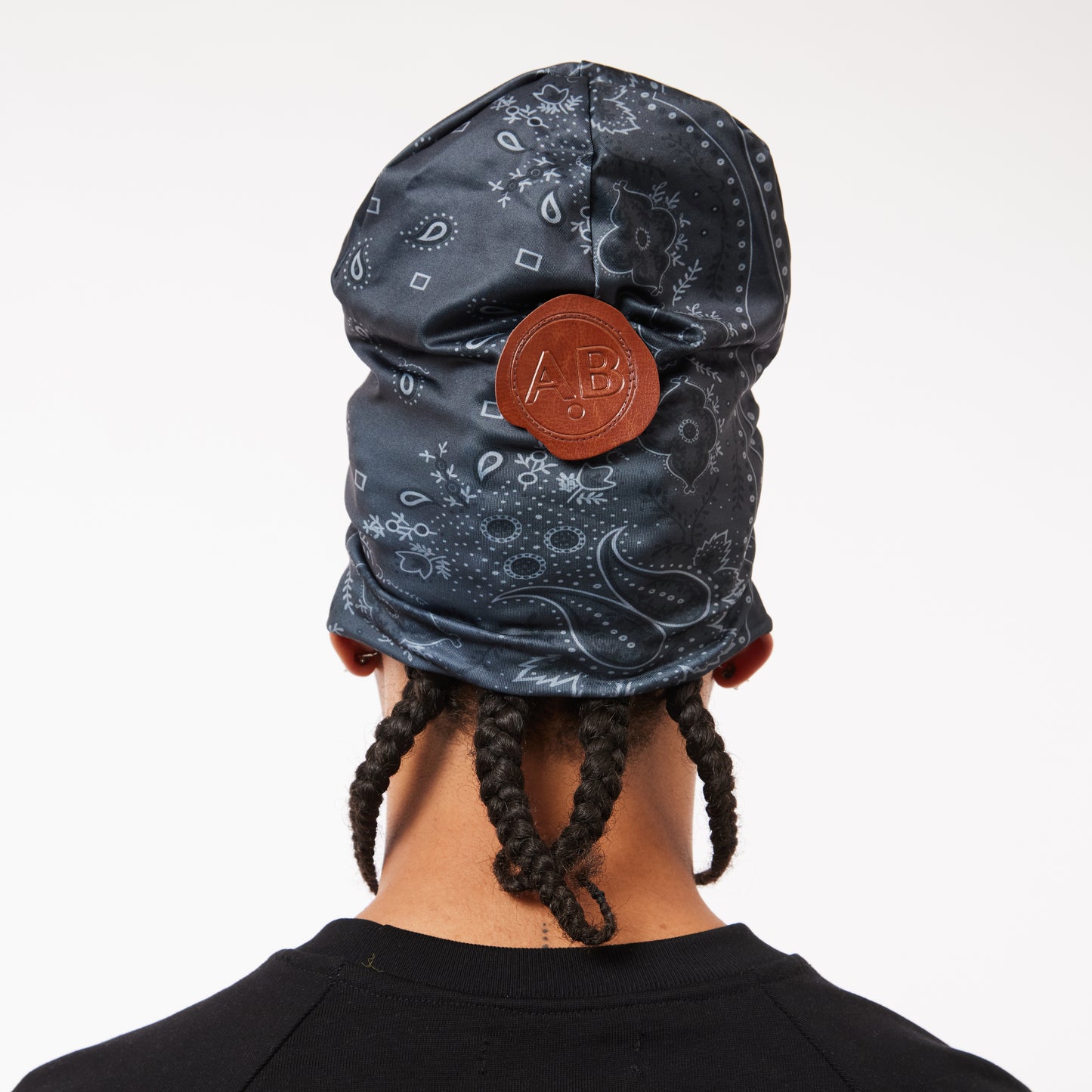 BIG SKULL BEANIE - BLACK BANDANA