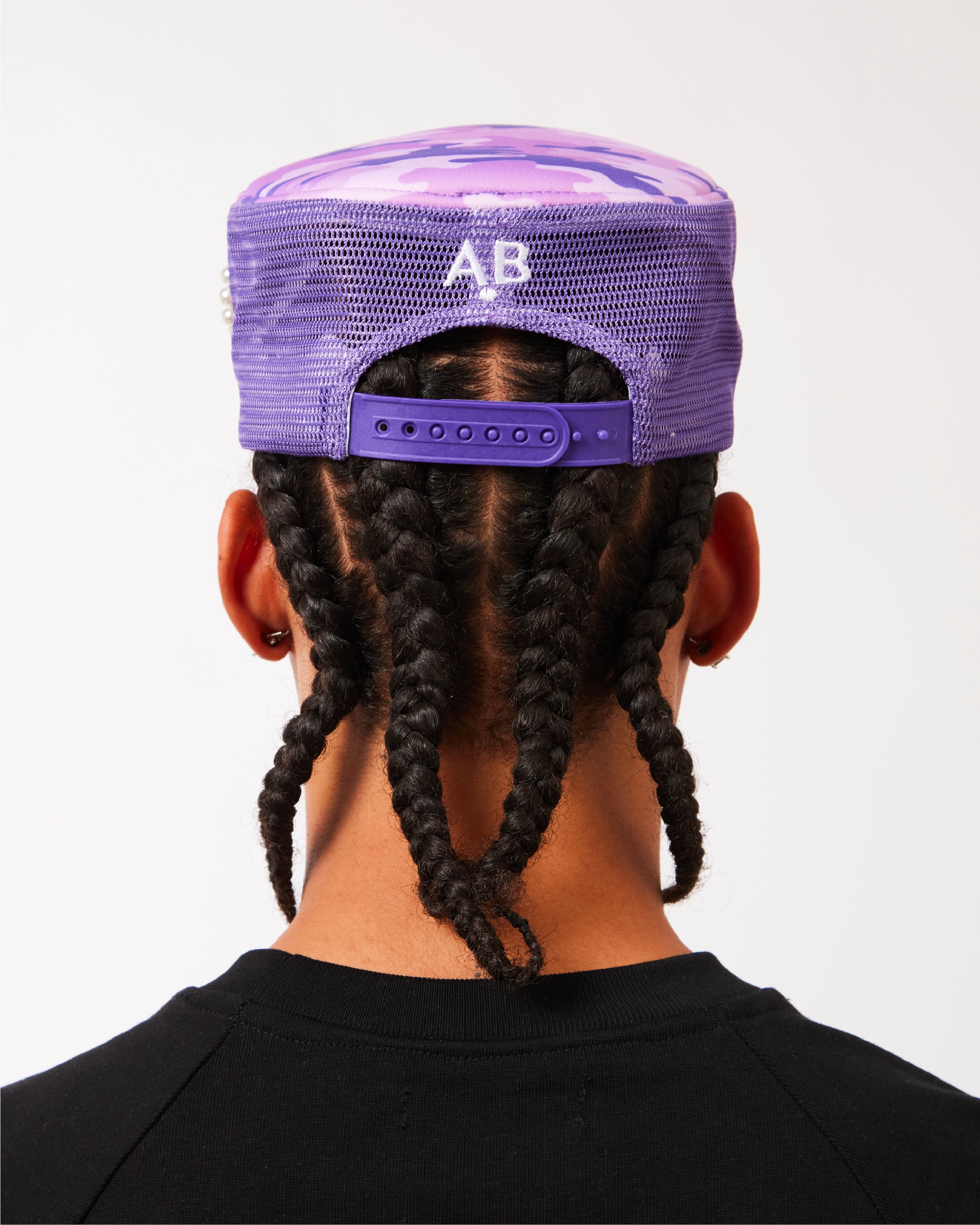 95 EMBELLISHMENT CAP - PURPLE