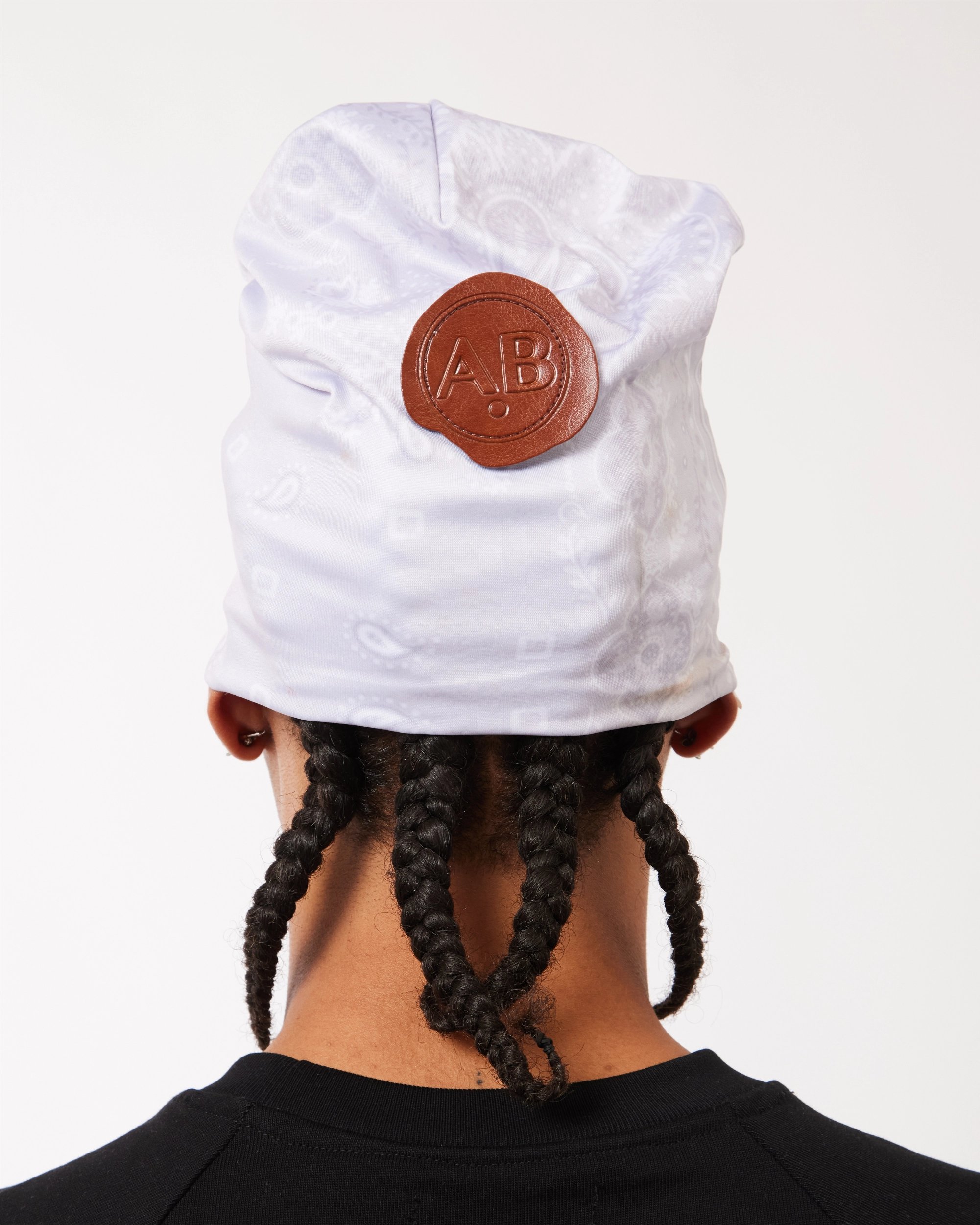 BIG SKULL BEANIE - SILVER WHITE BANDANA