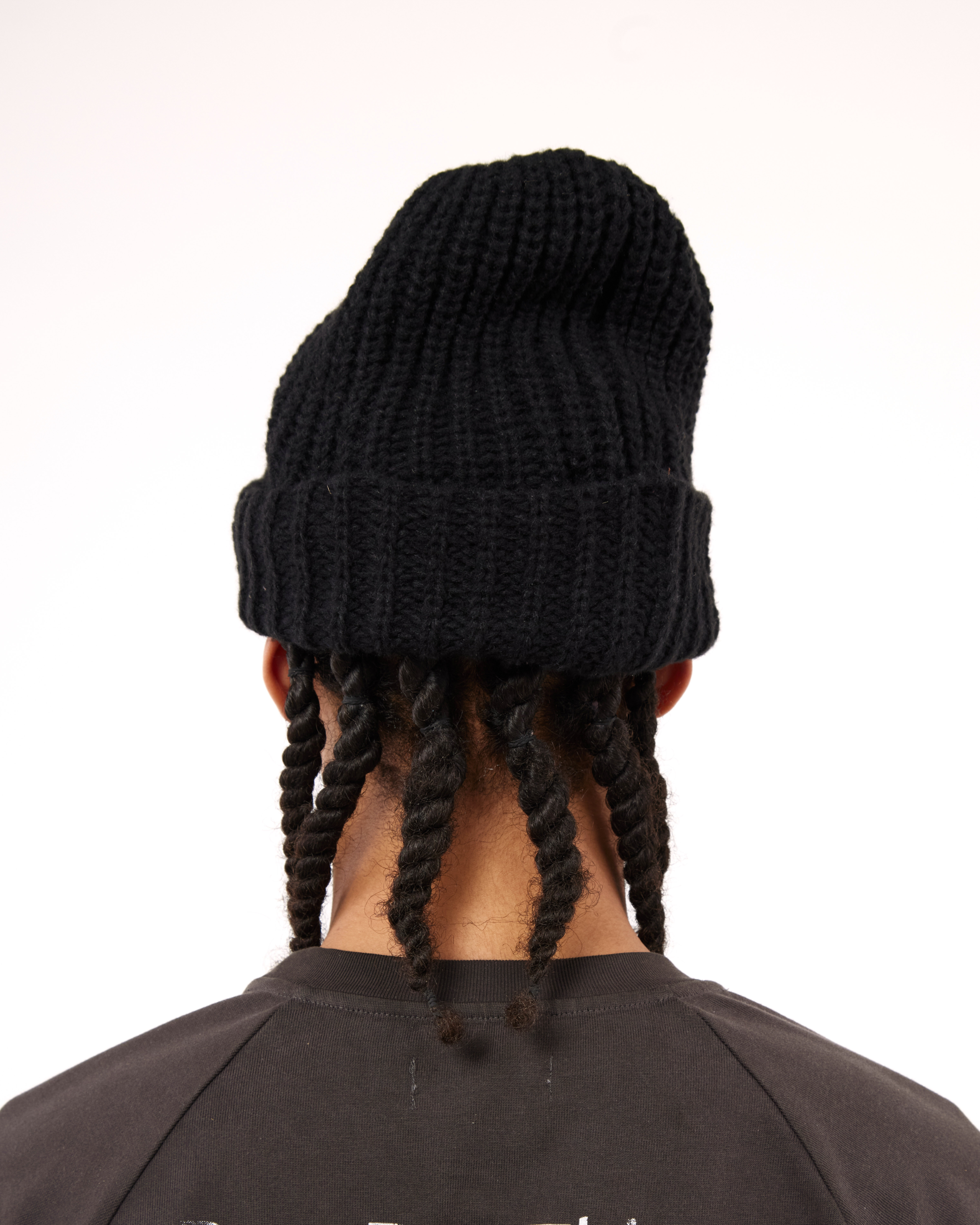 EMBELLISHMENT BEANIE