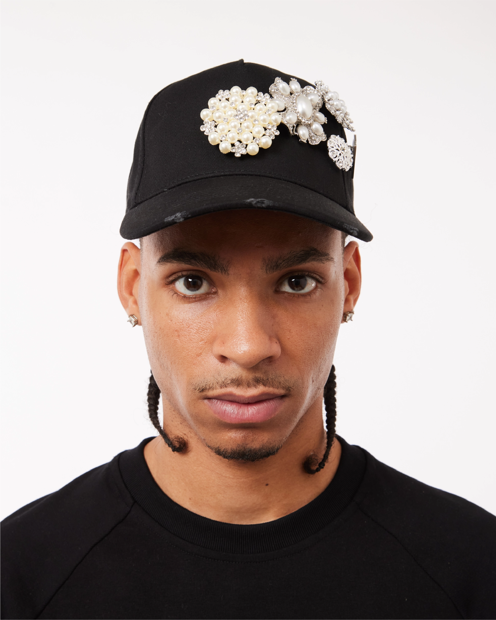 EMBELLISHMENT CAP V2