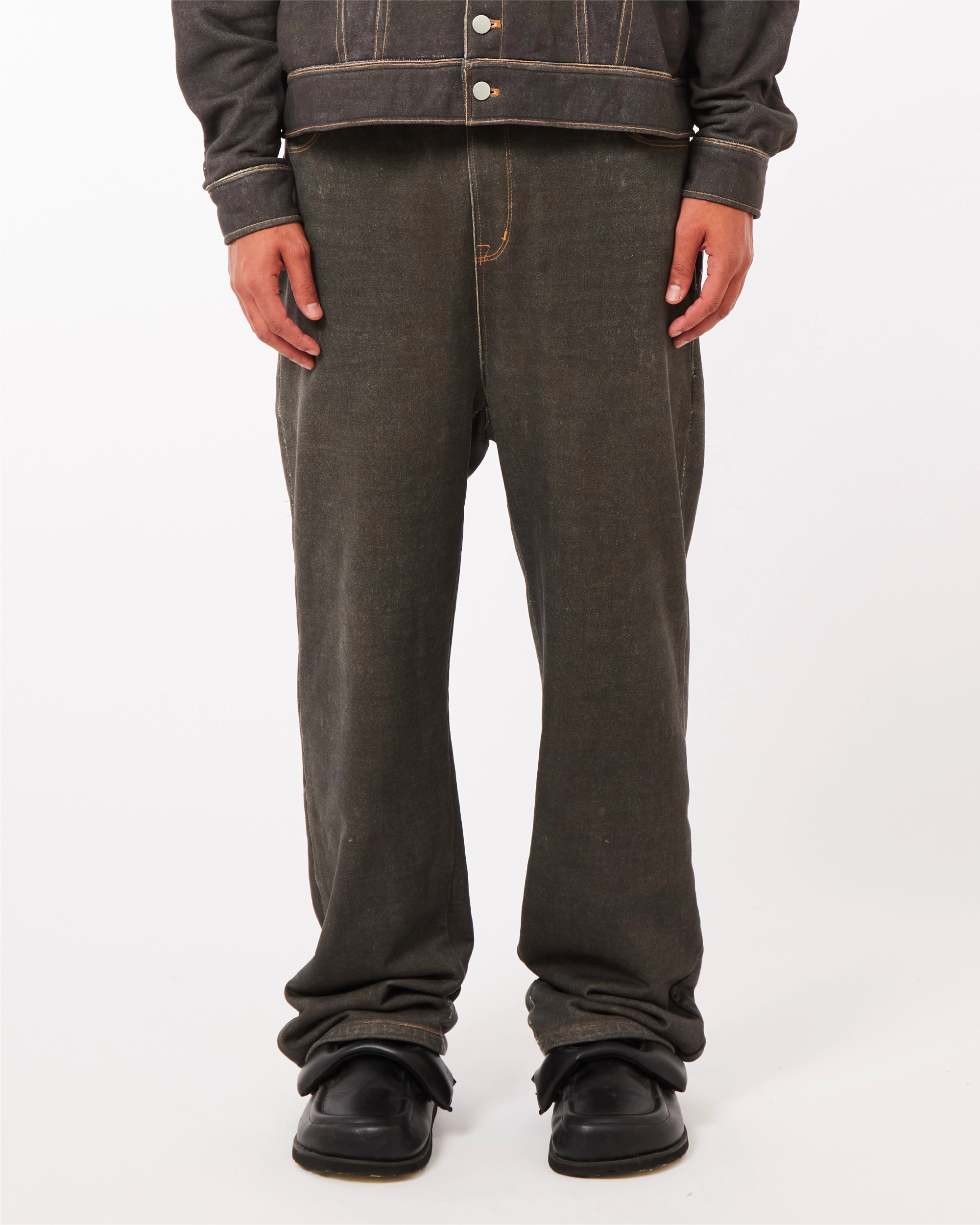 SWEATPANT - ILLUSION JEANS