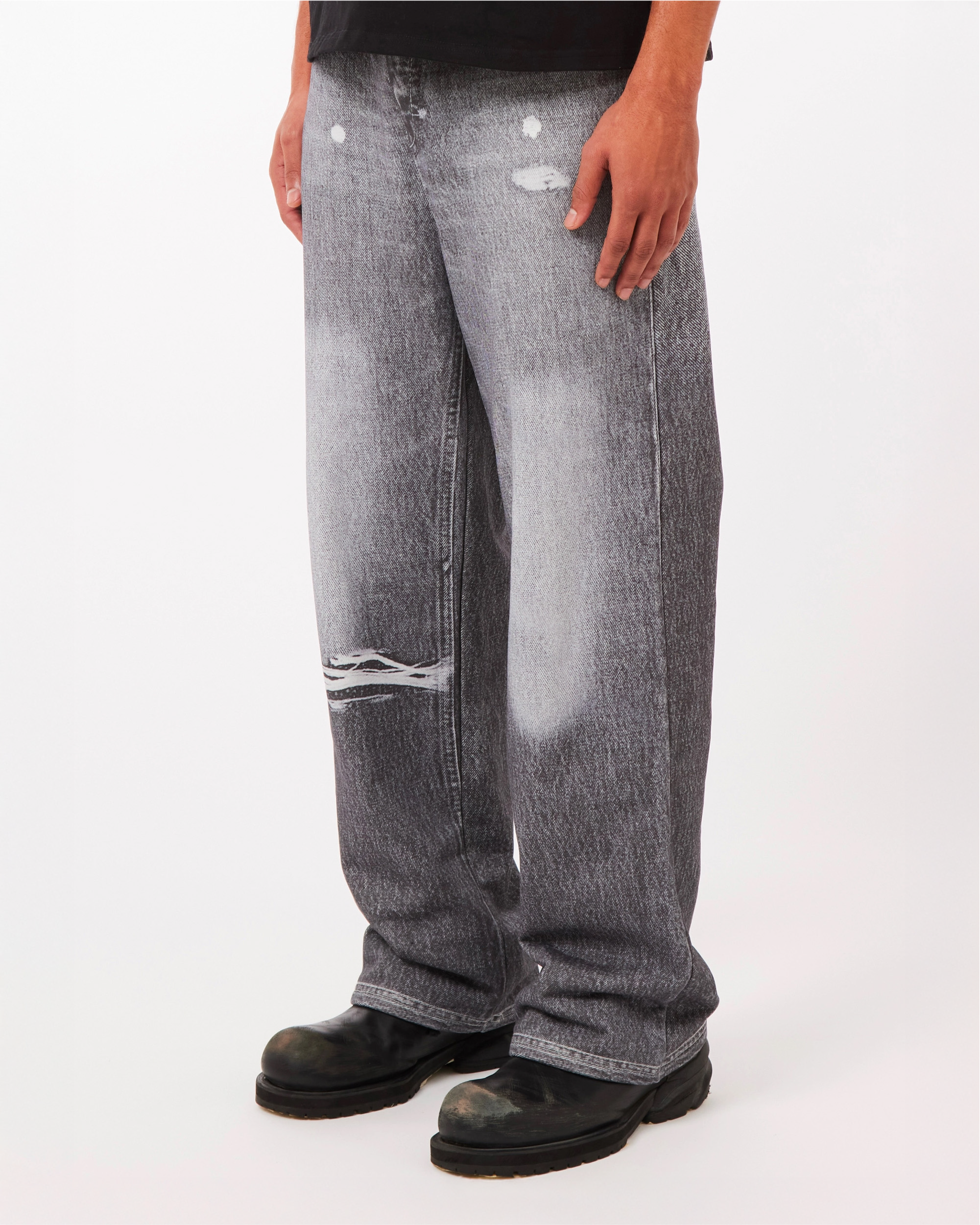 SWEATPANT - ILLUSION JEANS