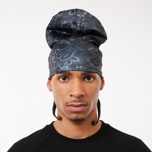 BIG SKULL BEANIE - BLACK BANDANA