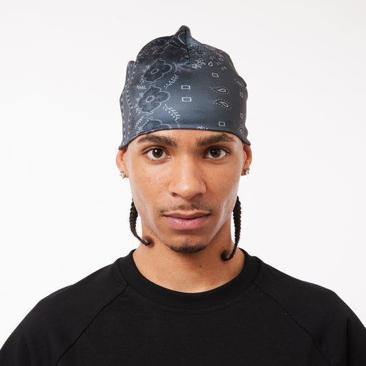 SKULL BEANIE - BLACK BANDANA