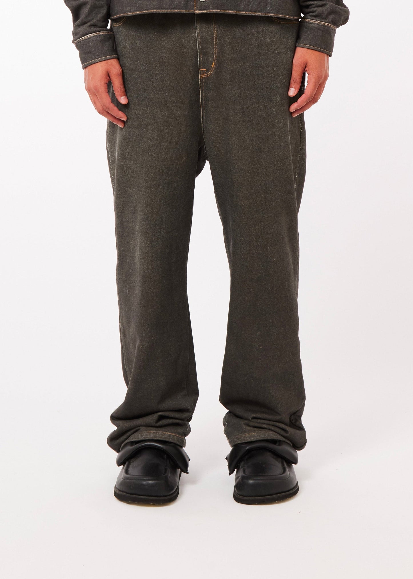 SWEATPANT - ILLUSION JEANS