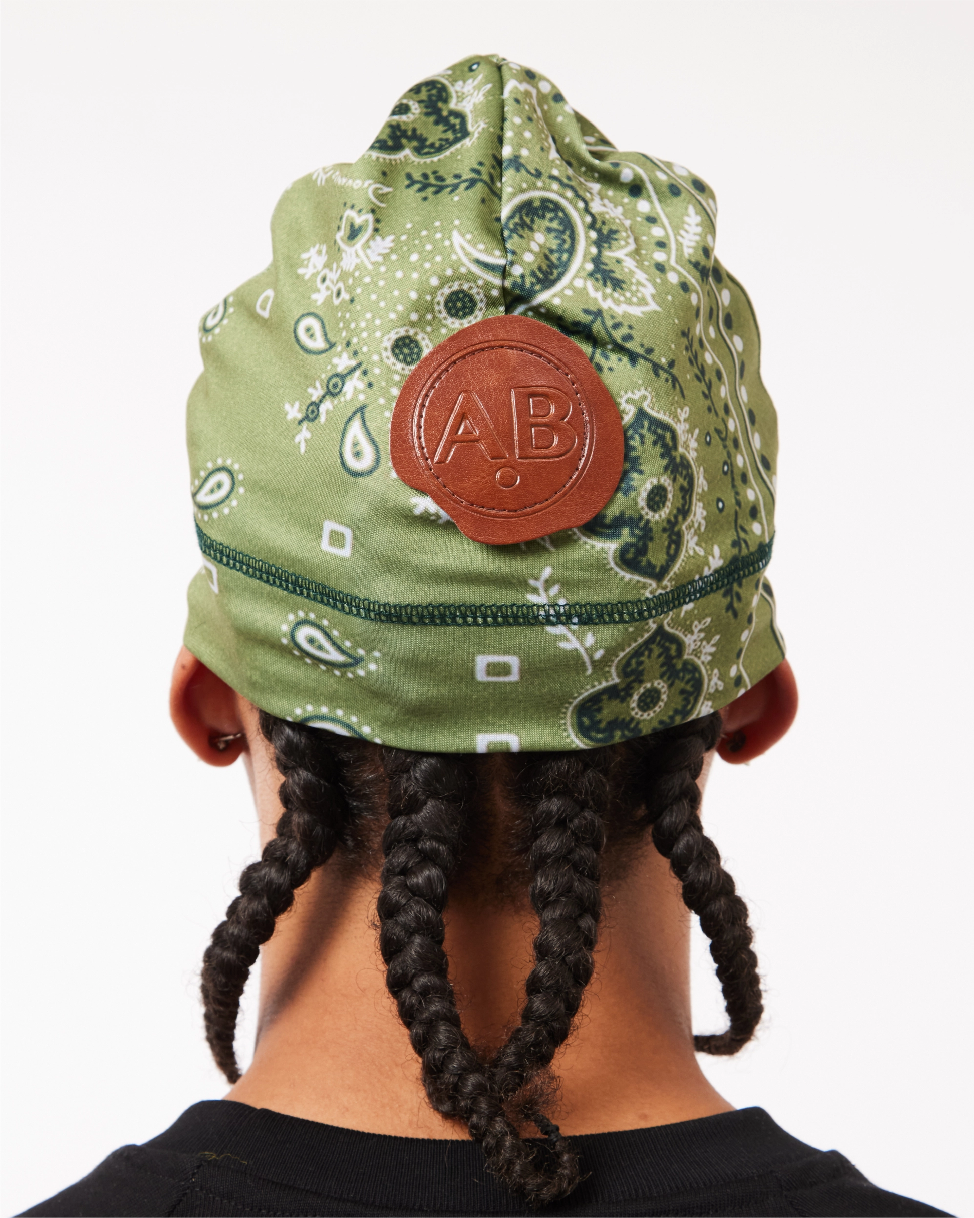 SKULL BEANIE - GREEN BANDANA