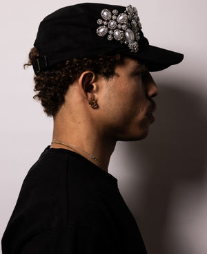 EMBELLISHMENT CAP - BLACK